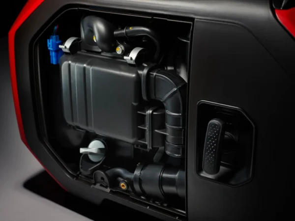 Honda_EU32i_Detail_V6