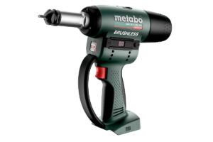 METABO NMP 18 LTX BL M10 (601788840) BATERIJSKA PIŠTOLA ZA KOVIČENJE SLEPIH MATIC