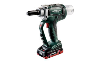 METABO NP 18 LTX BL 5.0 (619002800) BATERIJSKA PIŠTOLA ZA SLEPO KOVIČENJE